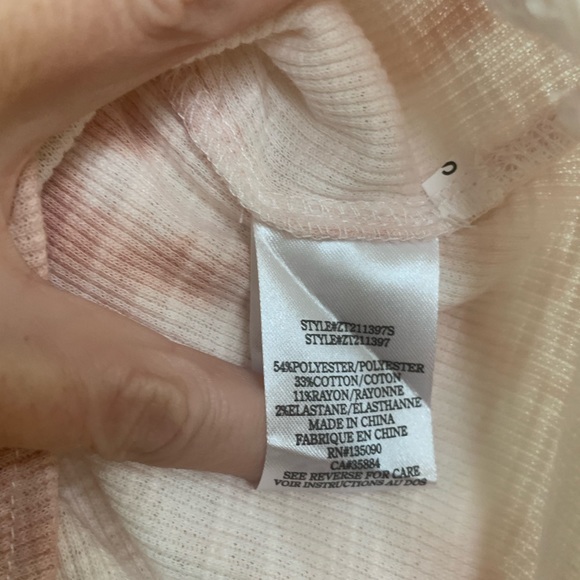 Z Supply NWT Blush tie dye ombré high-low top with slit - Size S - Picture 5 of 5